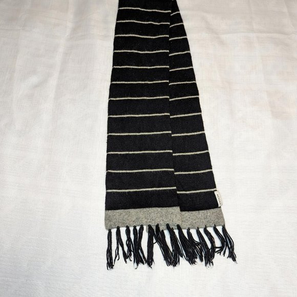 Merona Black & Gray Soft Scarf - Picture 4 of 4
